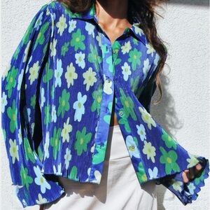 Sammy B for Black History Month Target women’s size M Big Floral Pleated